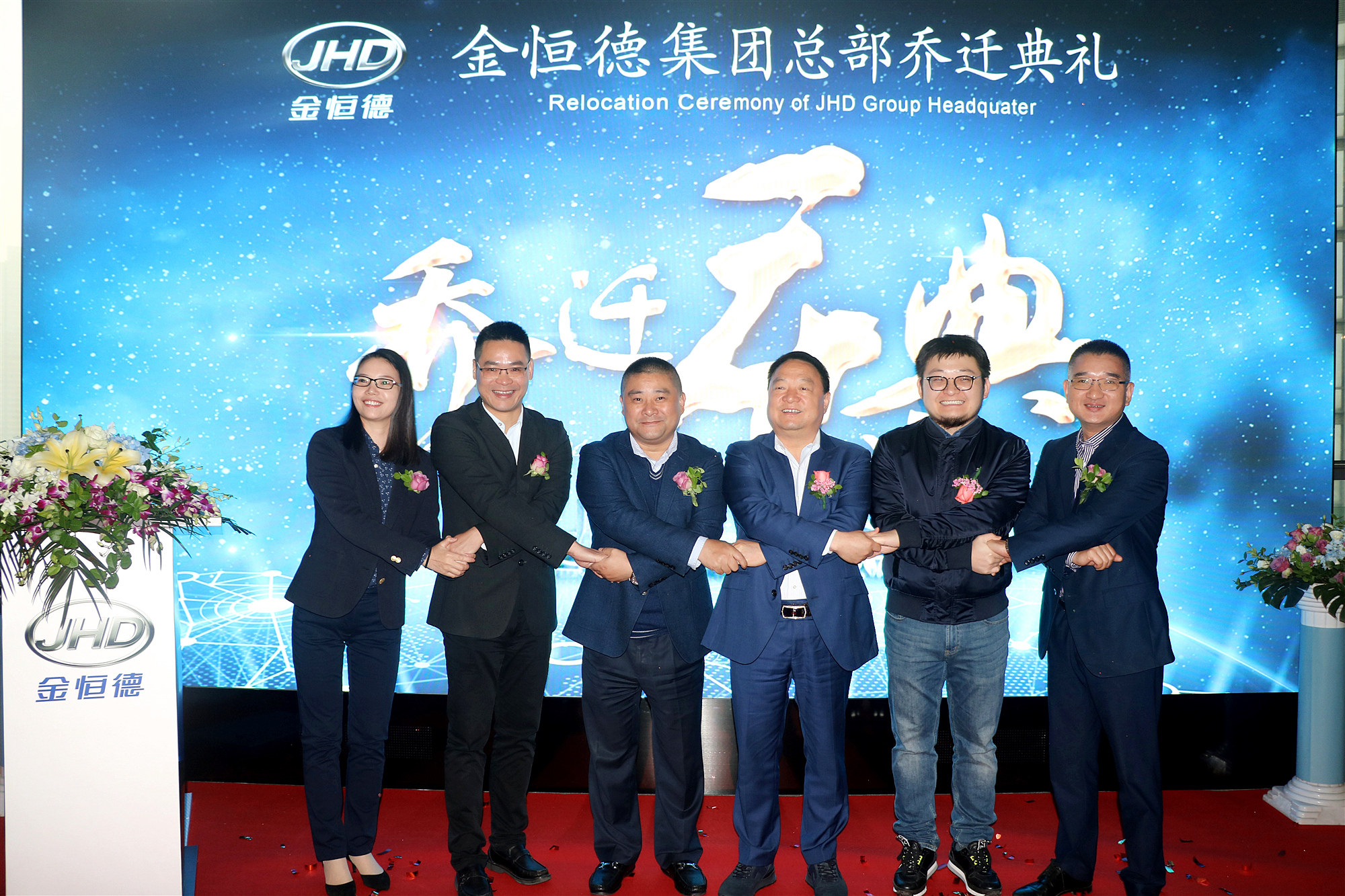 ���������c  ���F(xi��n)�¸߶ȡ������¼��F�¿������w��Y�A����Ļ