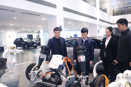 �����й����^(q��)ί��ί���^(q��)�oί��ӛ���^(q��)�O(ji��n)ί���������W�R���ݵW����(li��n)���I�����ա��{�����L